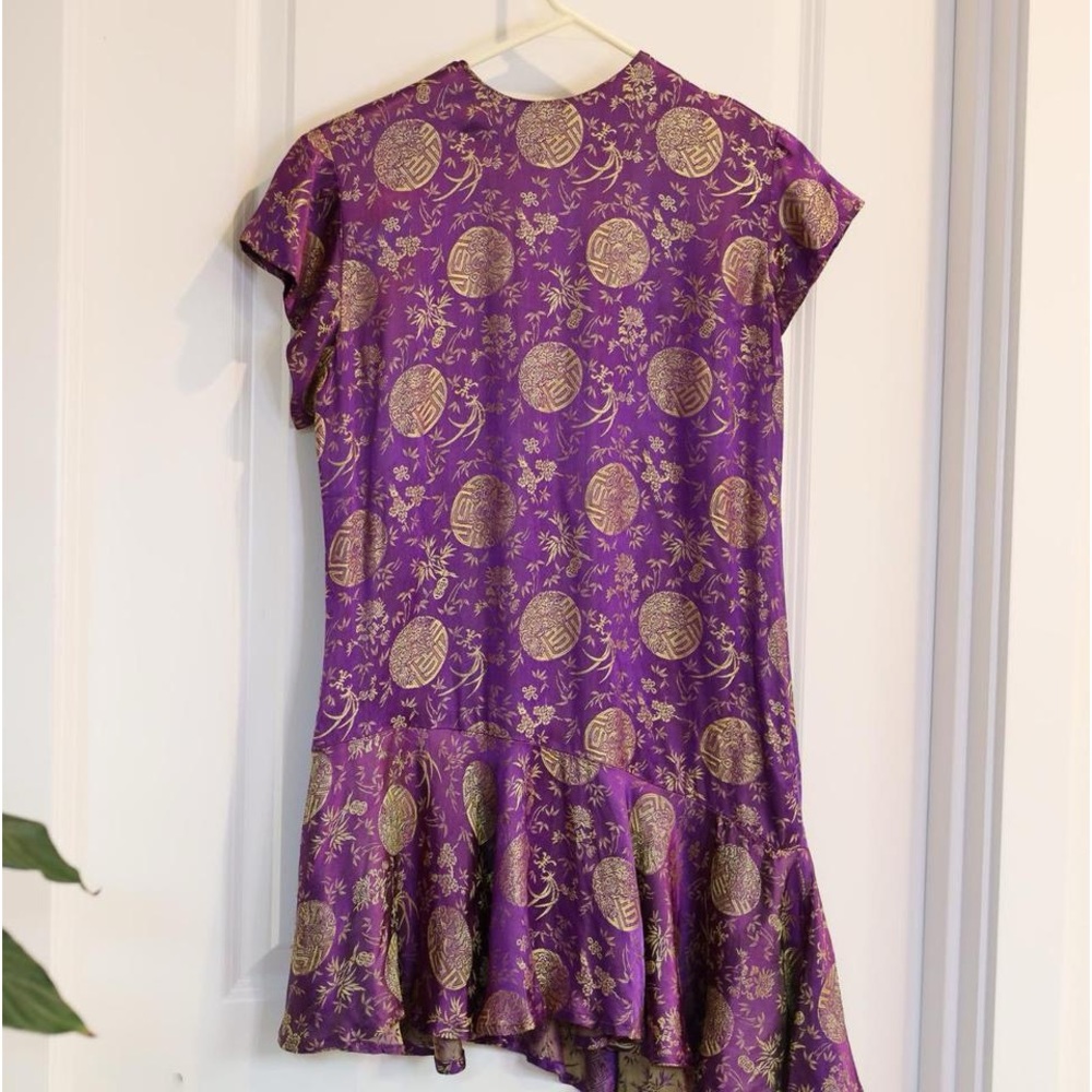 Vintage Asian Pattern Satin Asymmetrical Shift Dress with Ruffle Detail Size 0/2